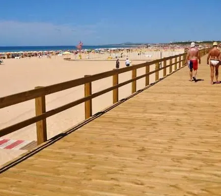 Apartamento T2 Novo, Hi Fi, Apartment Monte Gordo